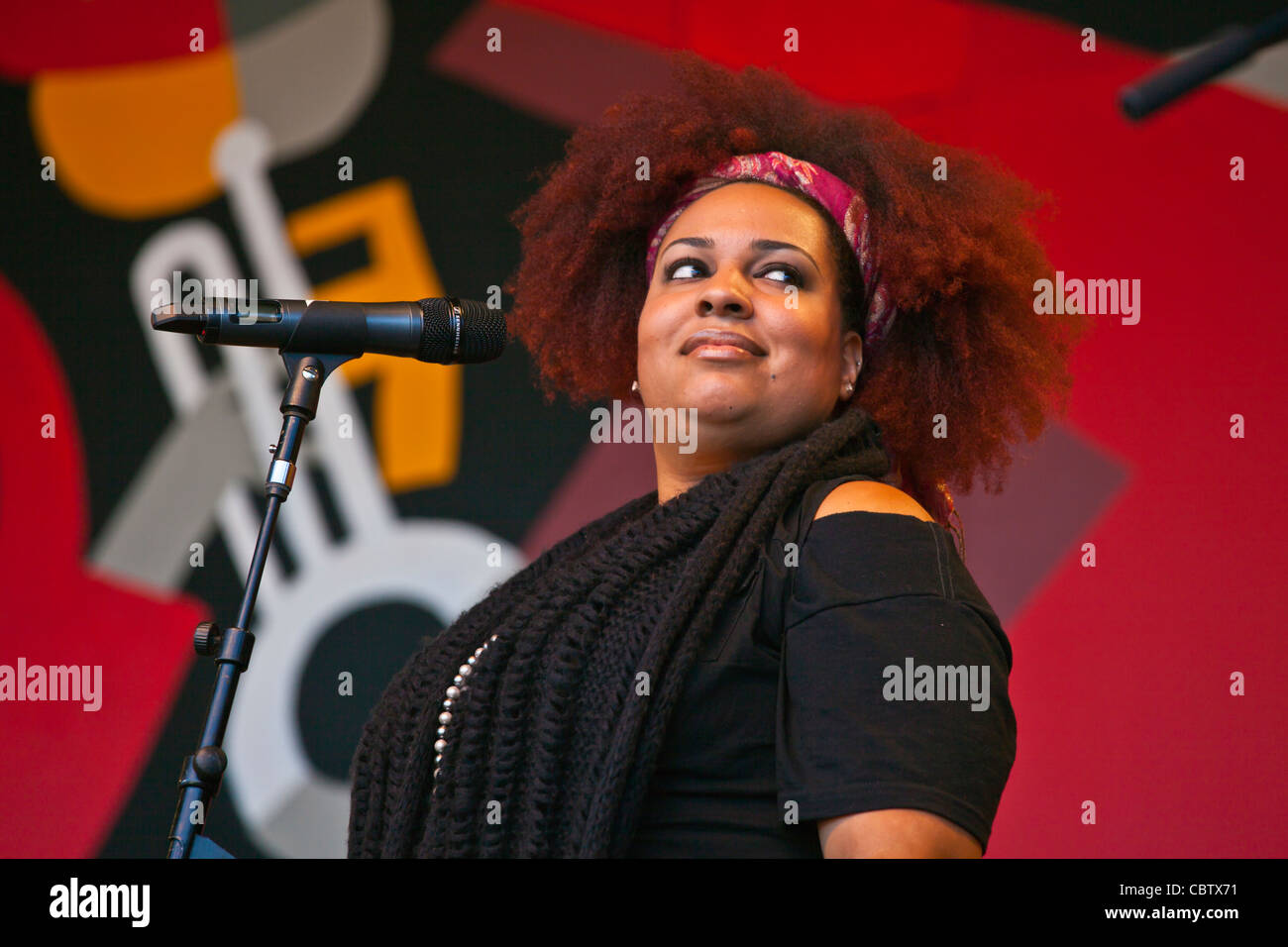 INDIA ARIE performs on the Jimmy Lyons Stage - 54TH MONTEREY JAZZ FESTIVAL 2011 Stock Photo