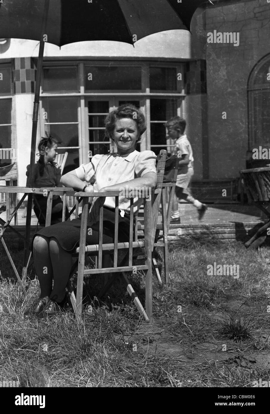1940s german woman hi-res stock photography and images - Alamy