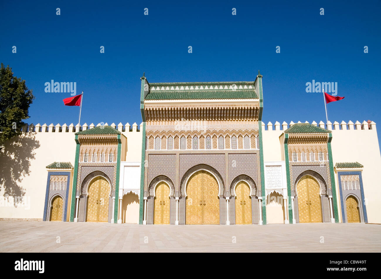 The Royal Palace (Dar el-Makhzen) in Fez, Morocco Stock Photo - Alamy