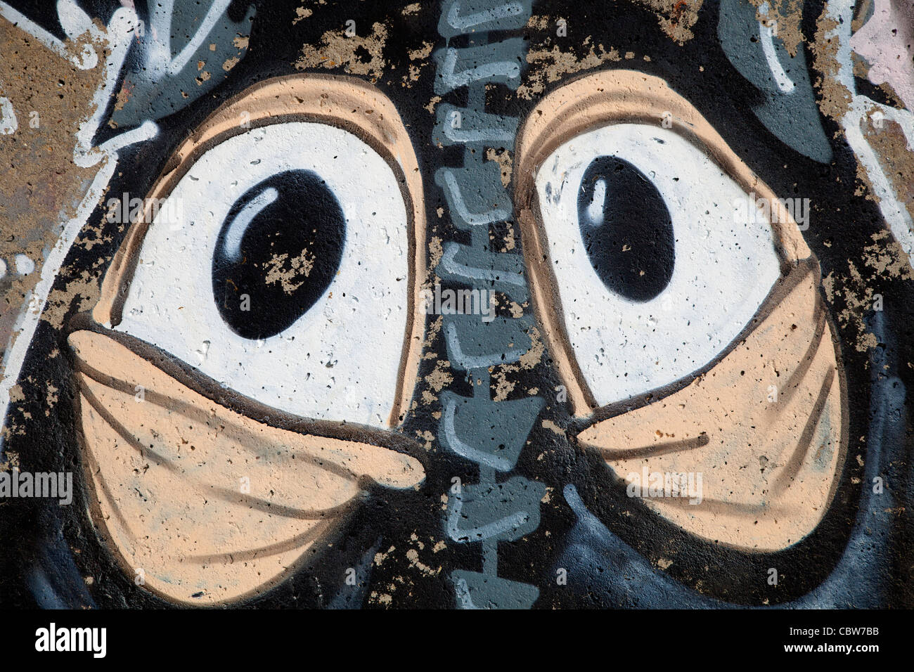 Spray painting graffitti hi-res stock photography and images - Alamy