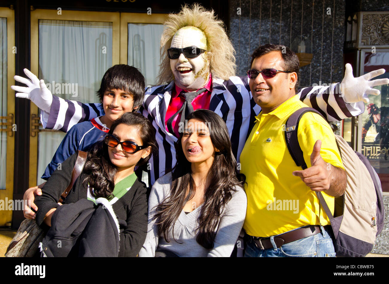 Beatlejuice movie character with tourists Universal Studios 