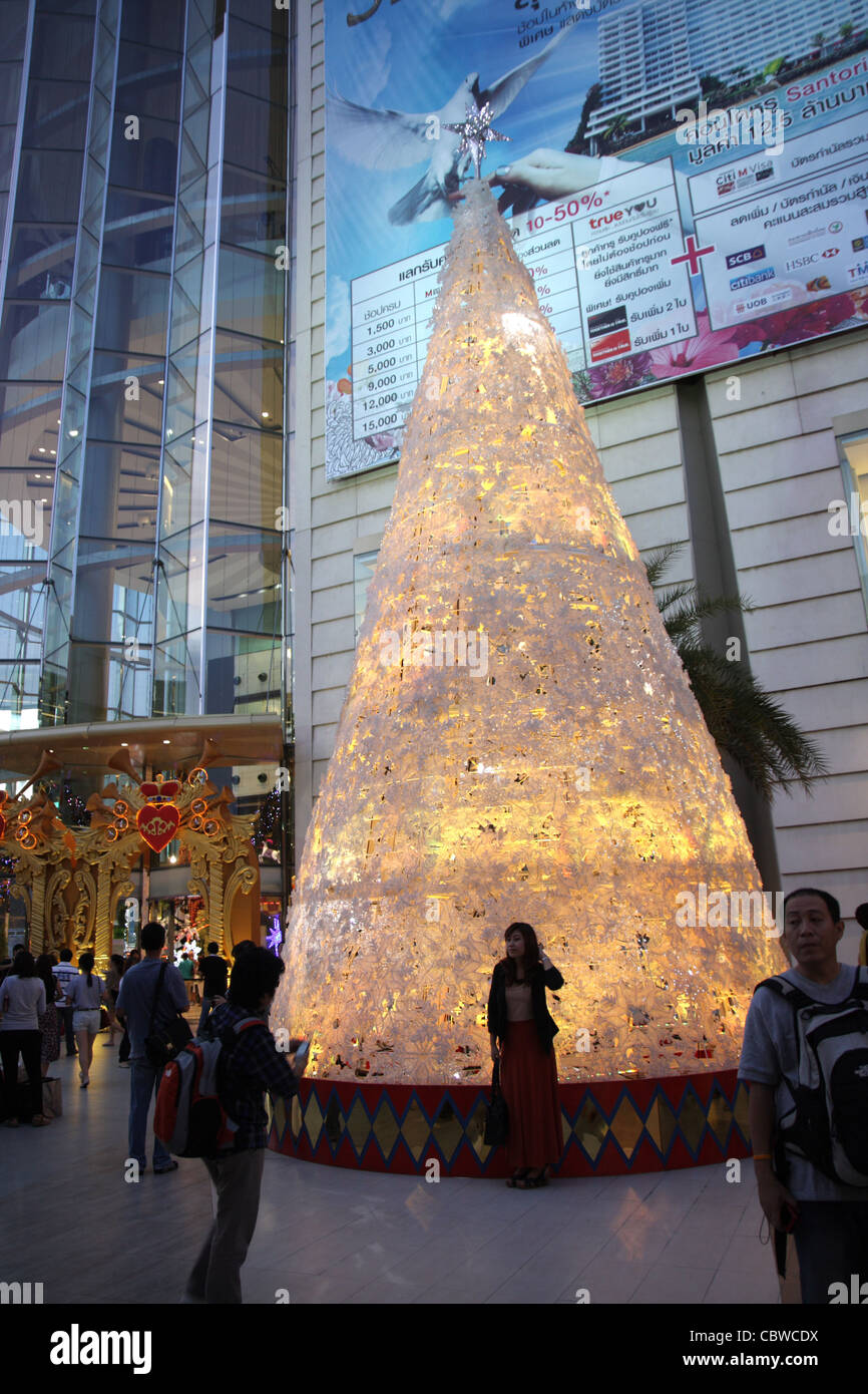 Christmas tree at Siam Paragon Shopping Mall in Bangkok Stock Photo Alamy