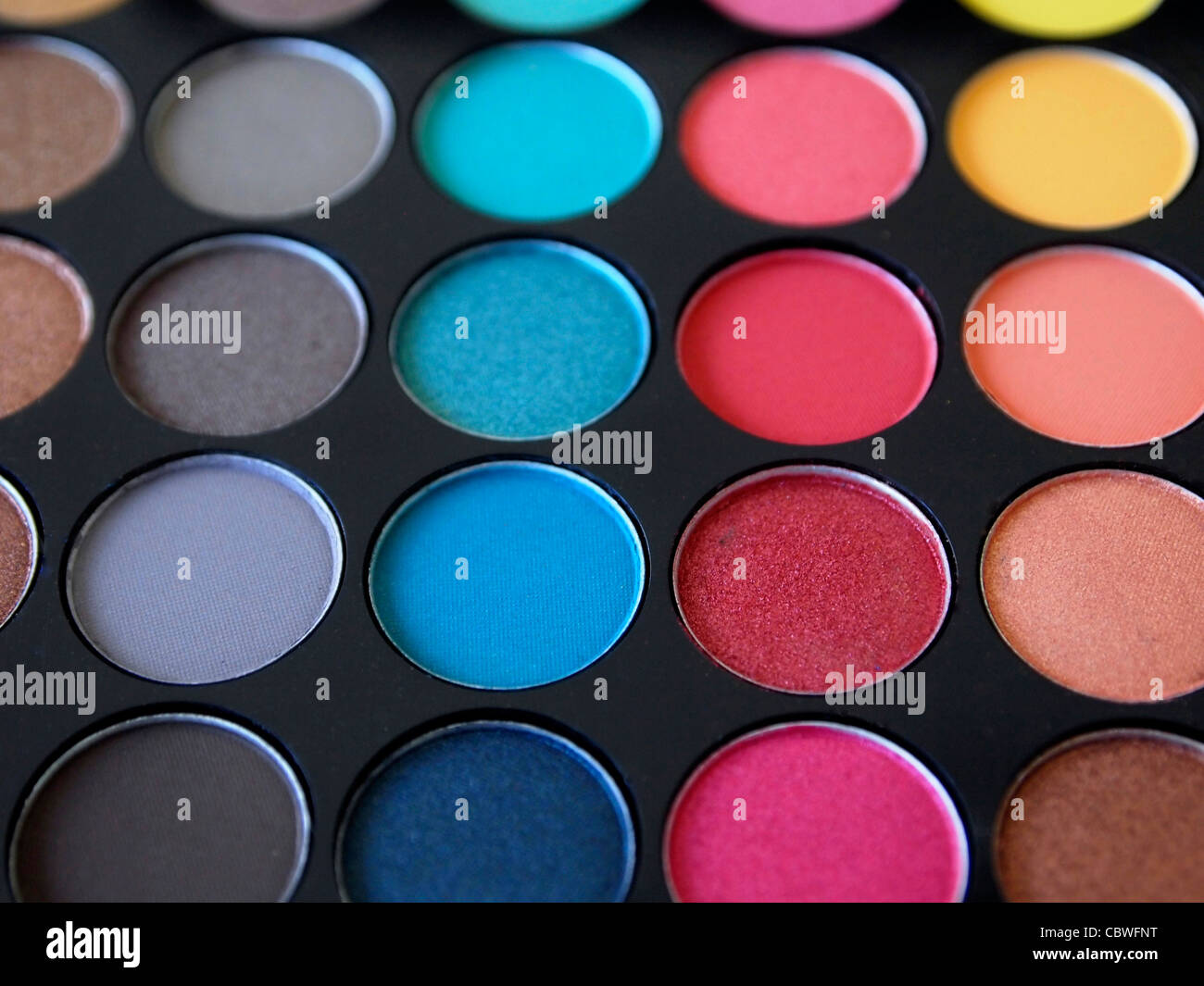 Eyeshadow box hires stock photography and images Alamy