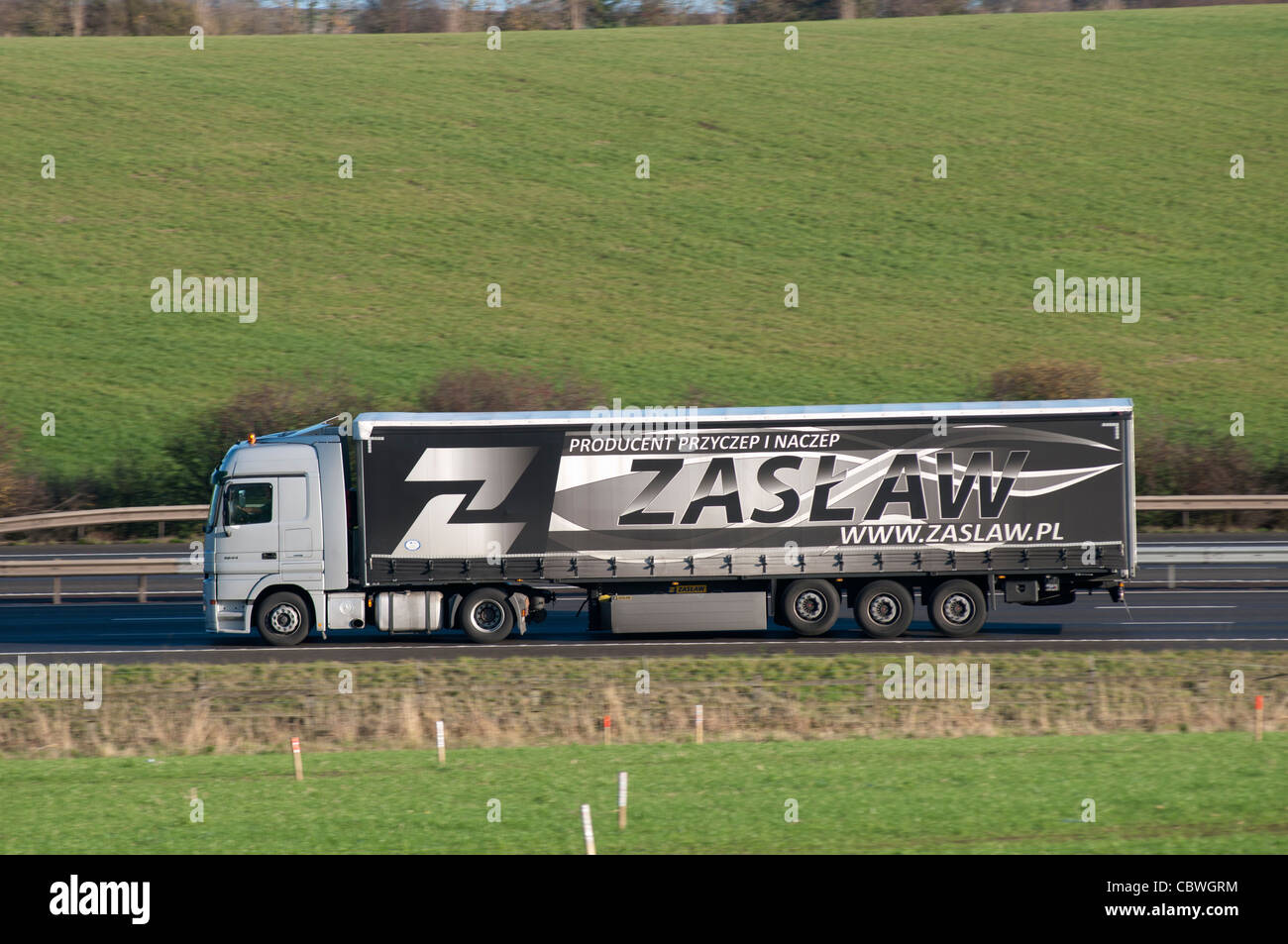 Articulated trailers hi-res stock photography and images - Alamy