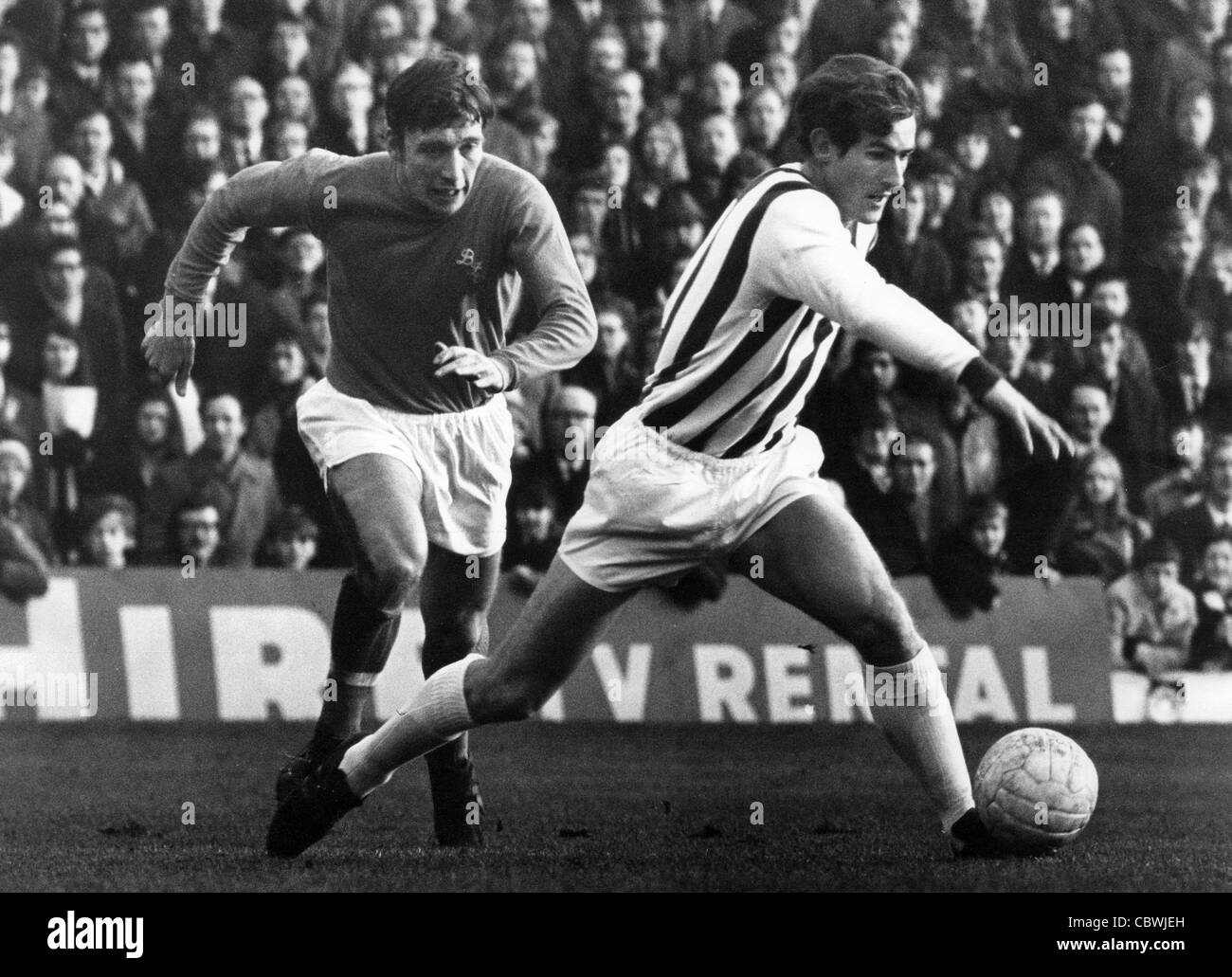 George McVitie of West Bromwich Albion and Fred Kemp of Blackpool FC in 1971 Stock Photo