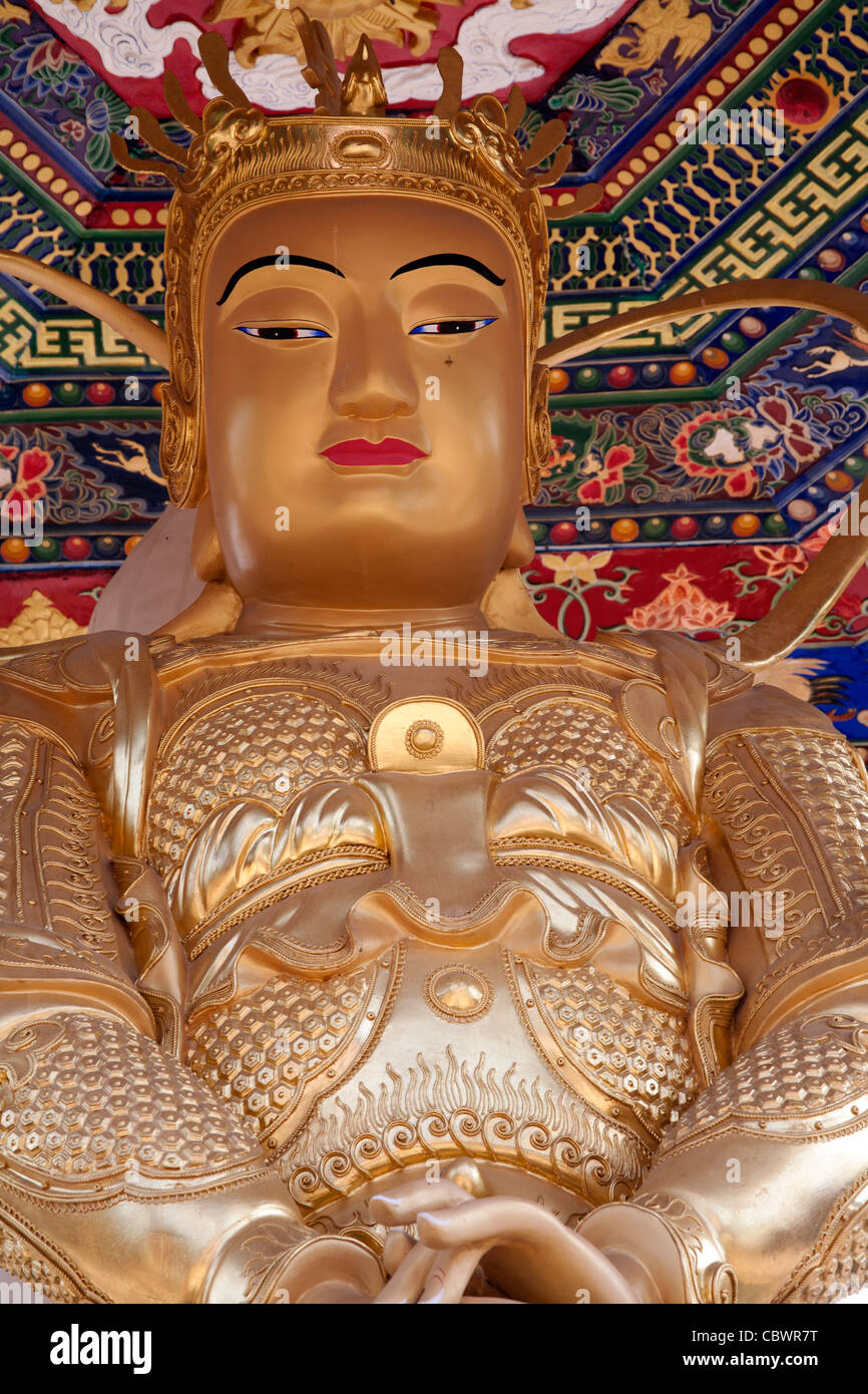 Golden Buddha statue in the Kwun Yam Pavilion Ten Thousand Buddhas