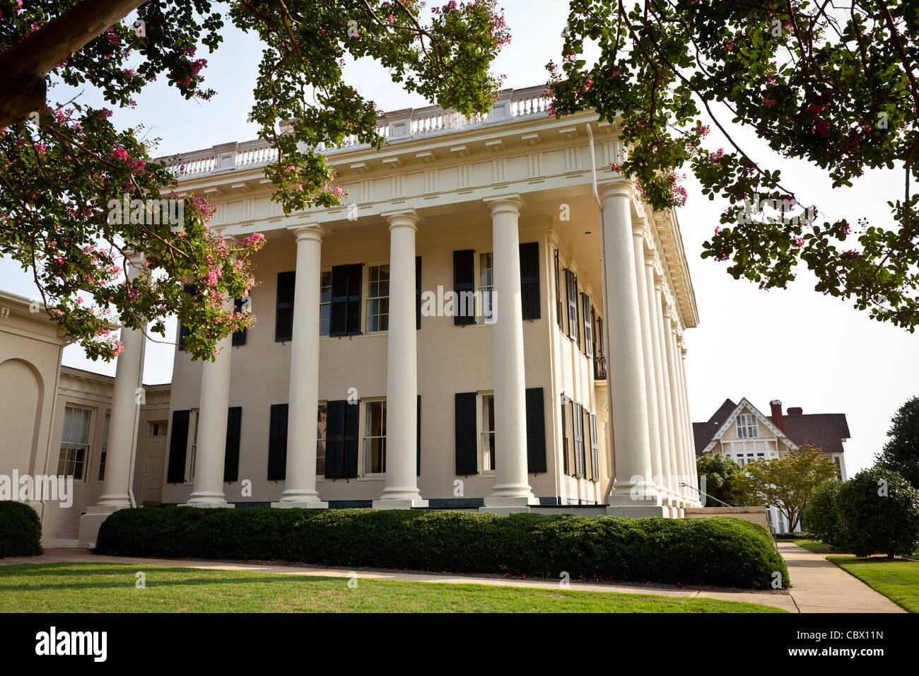 Cowles–Woodruff House a Greek Revival Mansion built in 1836 in Macon, GA. The house also known as the Cowles-Bond House is owned by Mer Stock Photo