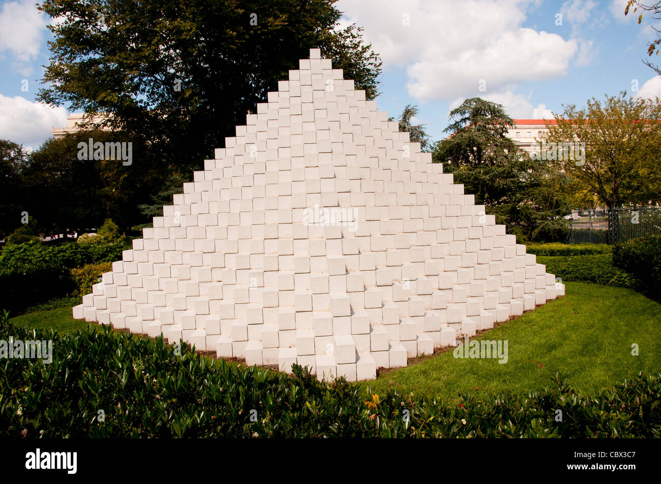 Four-Sided Pyramid, Sol LeWitt, 1999, National Sculpture Garden, Washington, DC, dc124682 Stock Photo