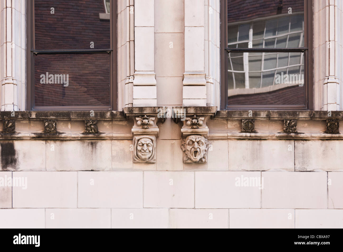 Tower life gargoyles hi-res stock photography and images - Alamy