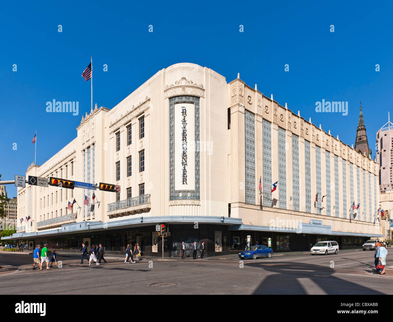 Town center mall hi-res stock photography and images - Alamy
