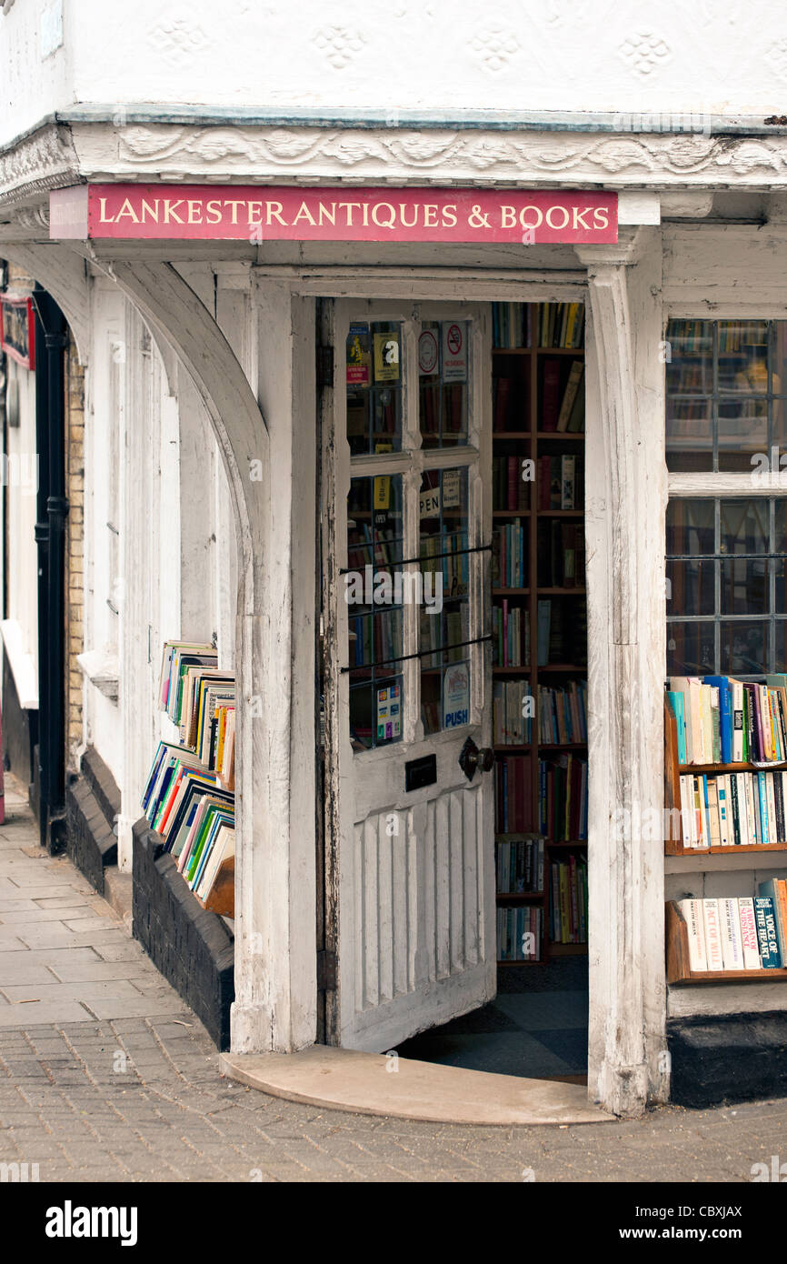 SAFRON WALDON, ESSEX, UK - AUGUST 20, 2011:  Open Door to Antique and Bookseller shop Stock Photo