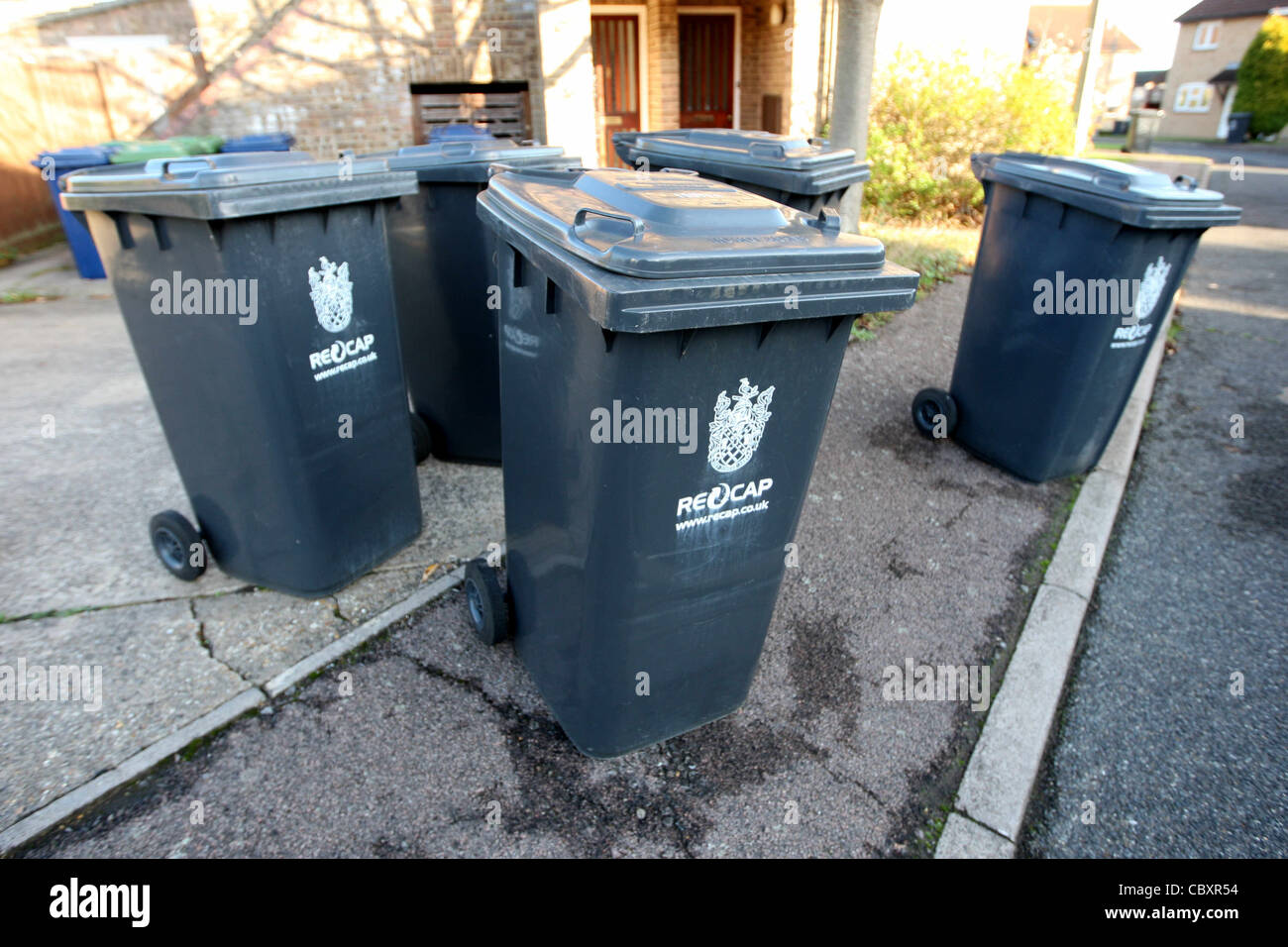 Put bins out hi-res stock photography and images - Alamy