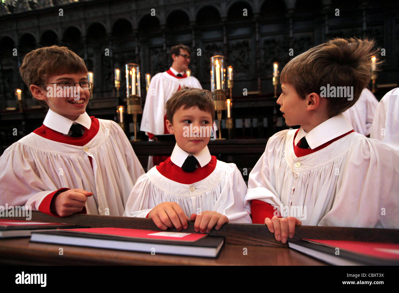 KING'S COLLEGE CHOIR BOYS PREPARING FOR THE CHRISTMAS EVE SERVICE AT