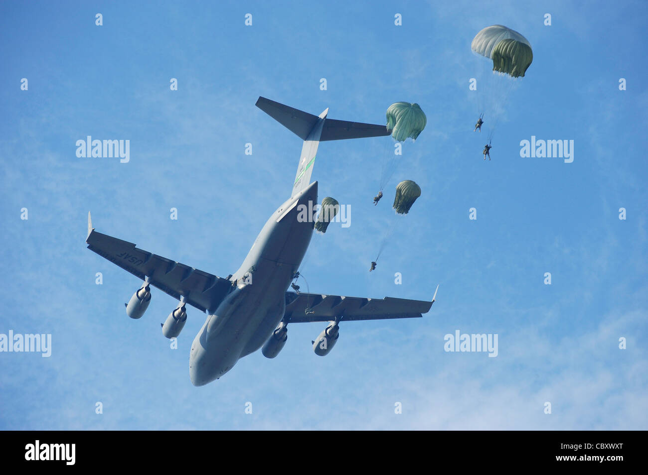 U.S. Army Rangers parachute from a C17 Globemaster III aircraft over