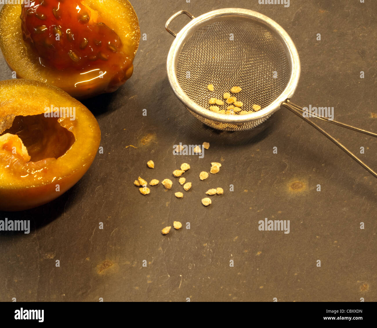 Tomato strainer hi-res stock photography and images - Alamy