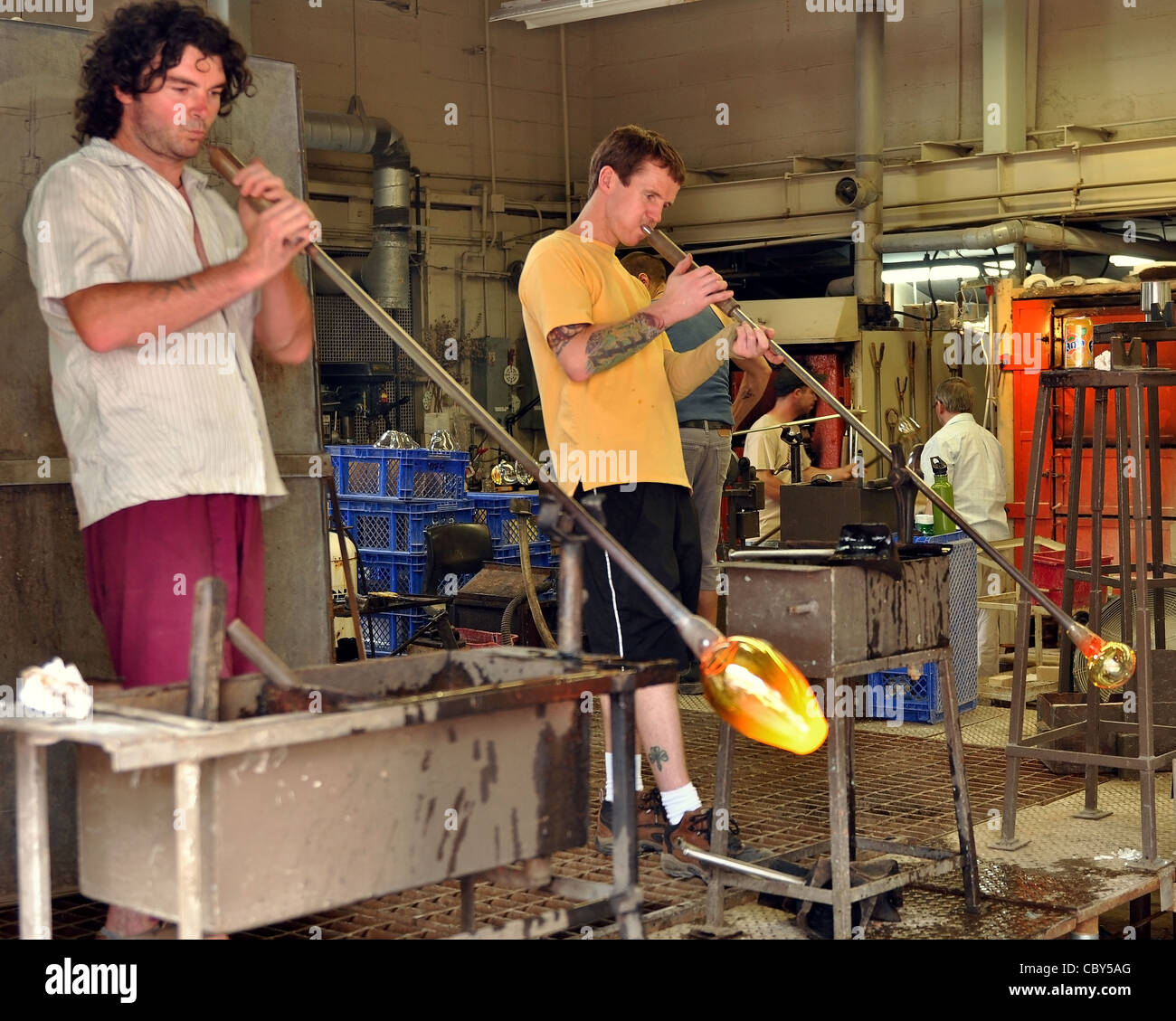 Glass blowers hires stock photography and images Alamy