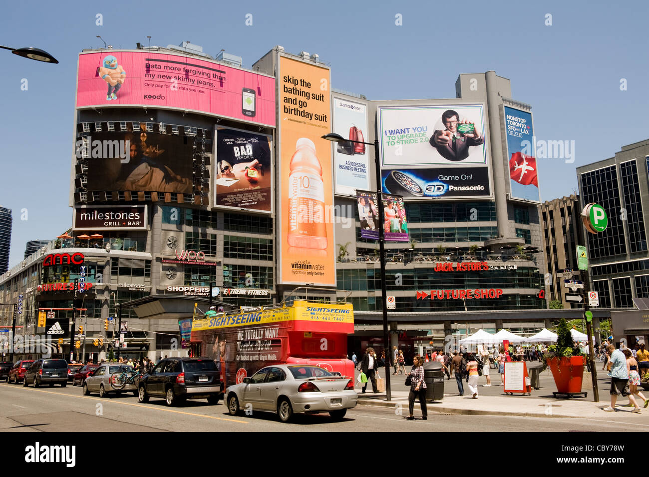 Yongedundas square hires stock photography and images Alamy