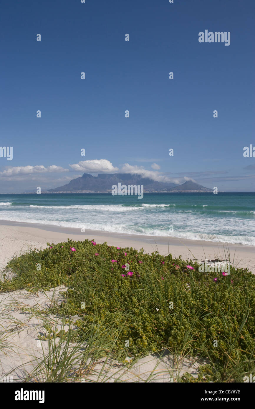Cape Town: Bloubergstrand - view to Table Mountain in mist Stock Photo