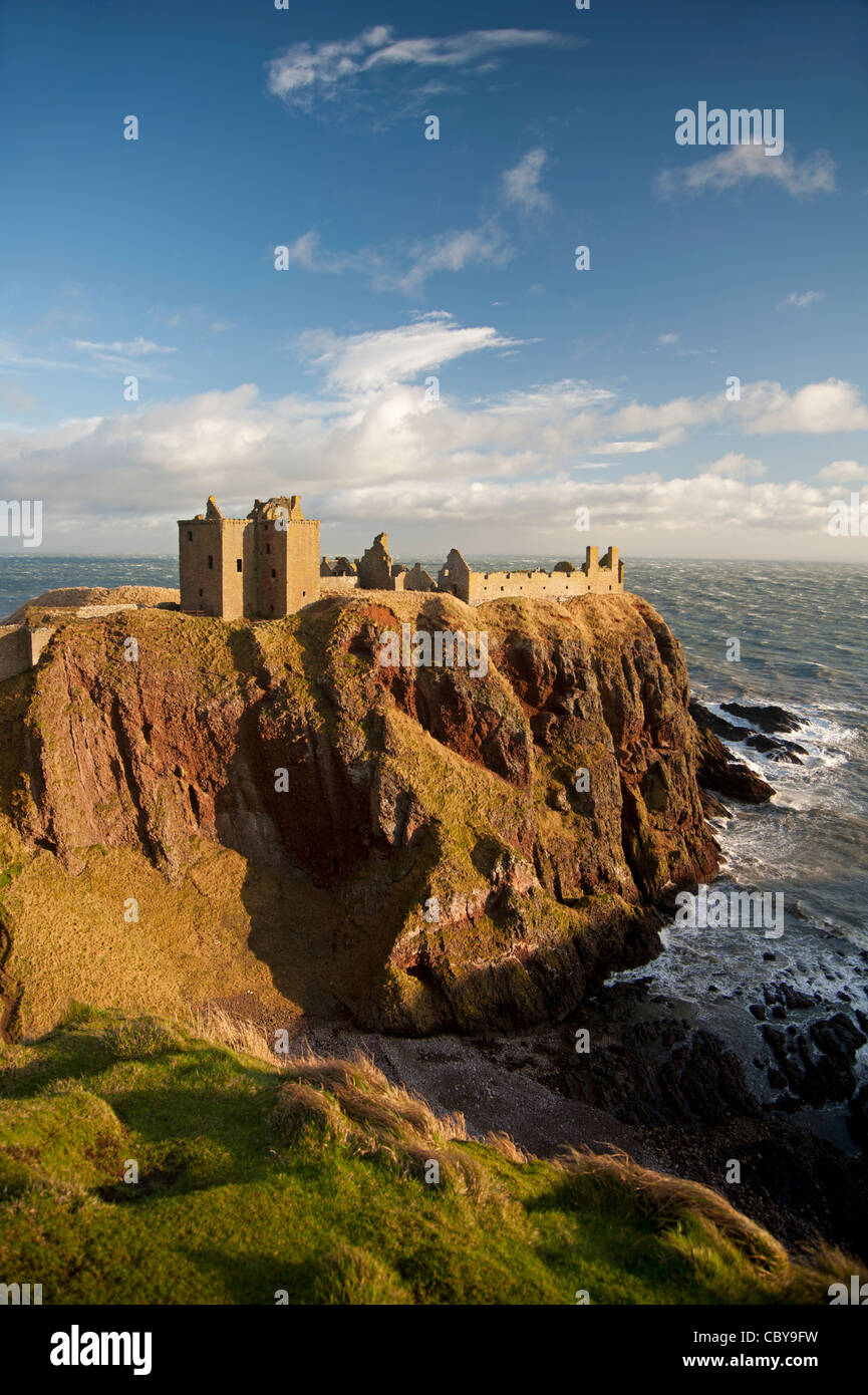 Dunnottar castle stonehaven kincardine grampian hires stock photography and images Alamy