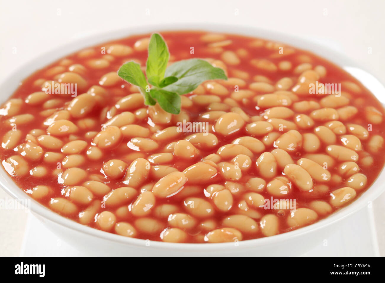 White beans stewed in tomato sauce Stock Photo Alamy