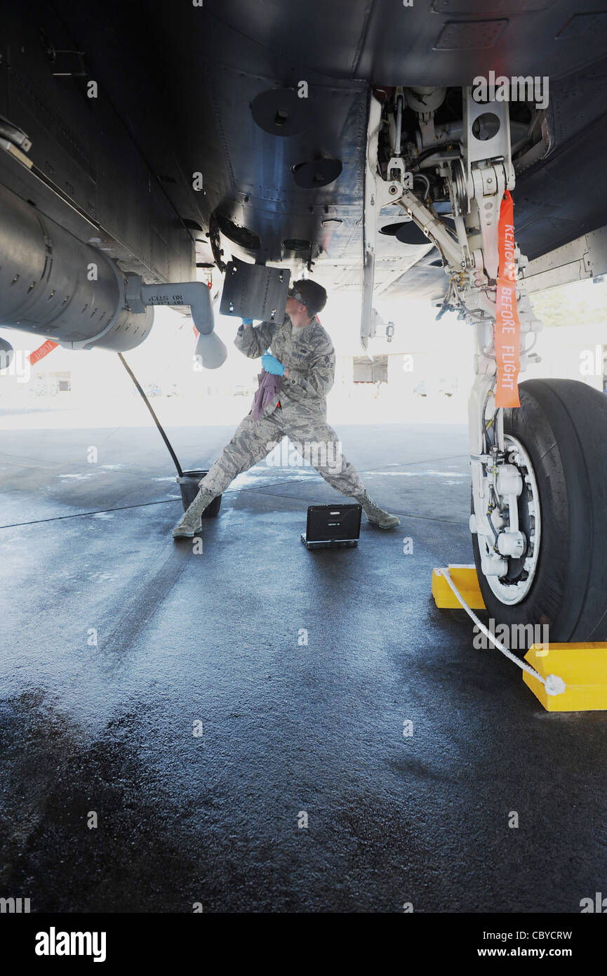 307th maintenance squadron hi-res stock photography and images - Alamy