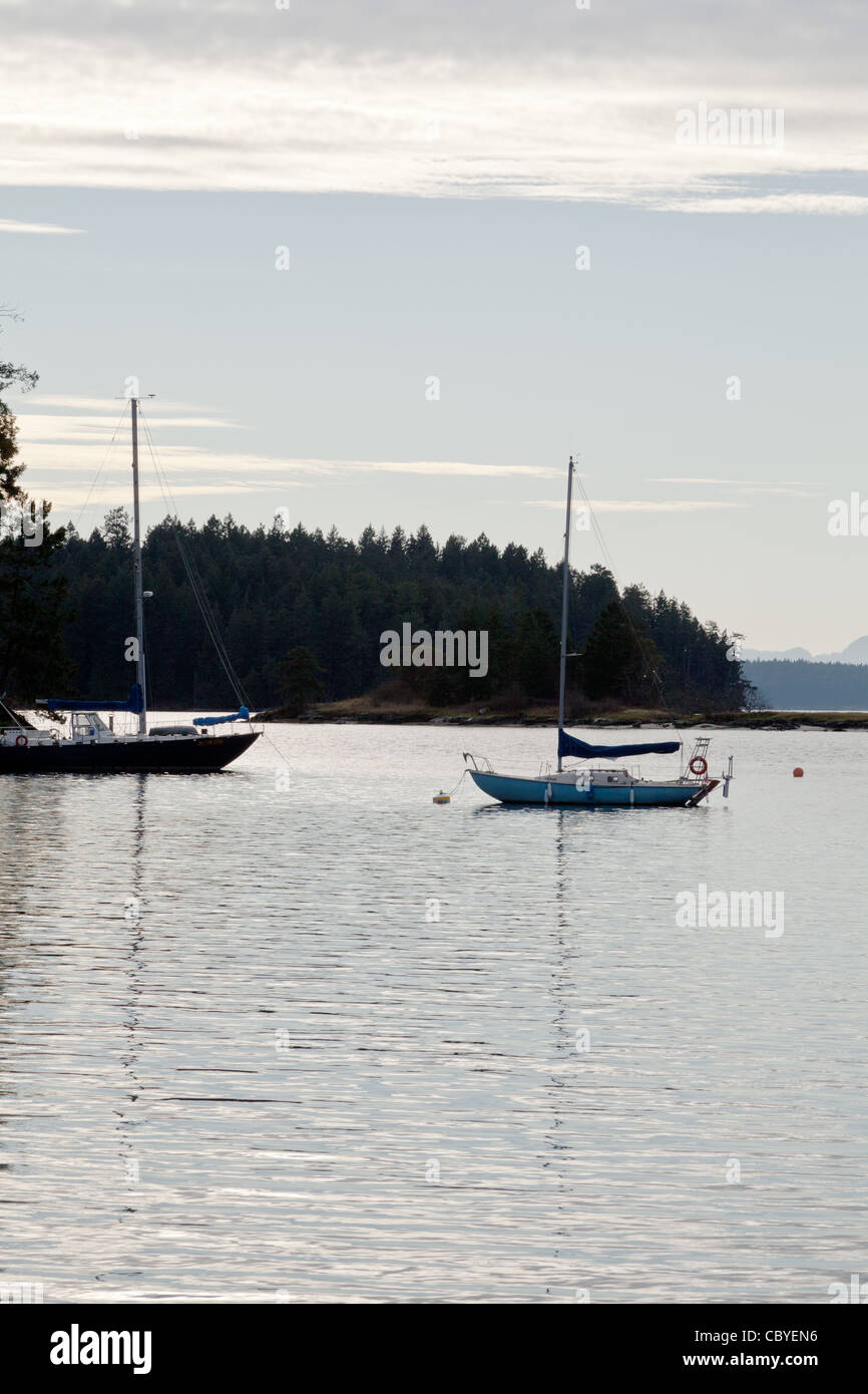 Coast of vancouver island boat launch hires stock photography and