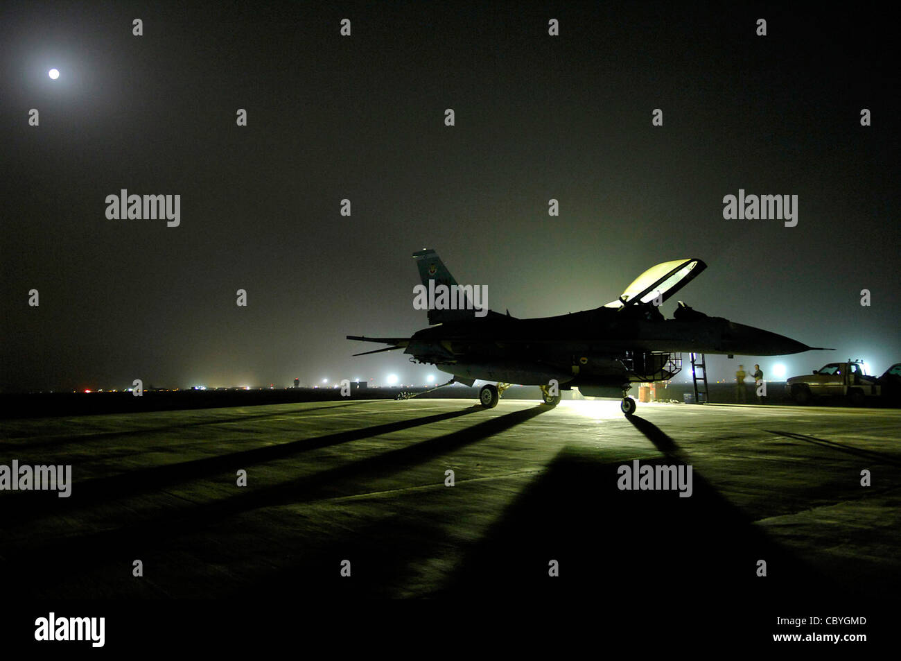 An F 16 Fighting Falcon Sits On A Trim Pad July 16 At Joint Base Balad Iraq Engine Mechanics 