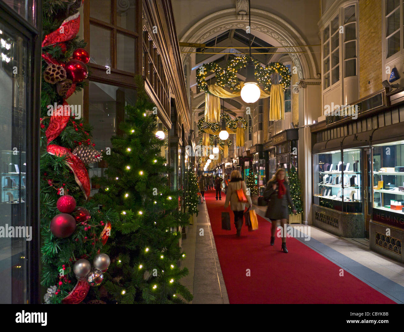 Burlington arcade london christmas hires stock photography and images