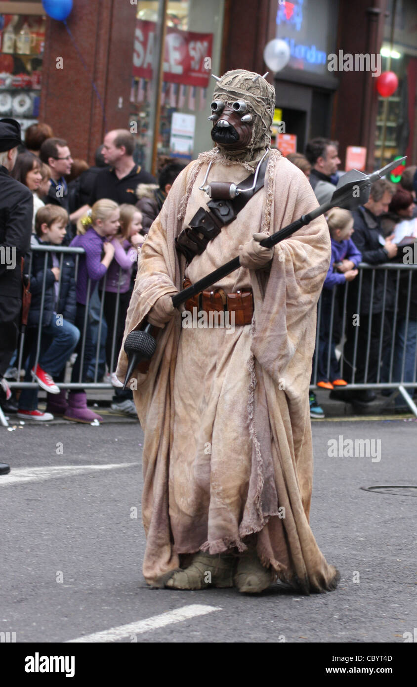 Tusken Raider costume at the 2012 New Years day parade in London Stock Photo