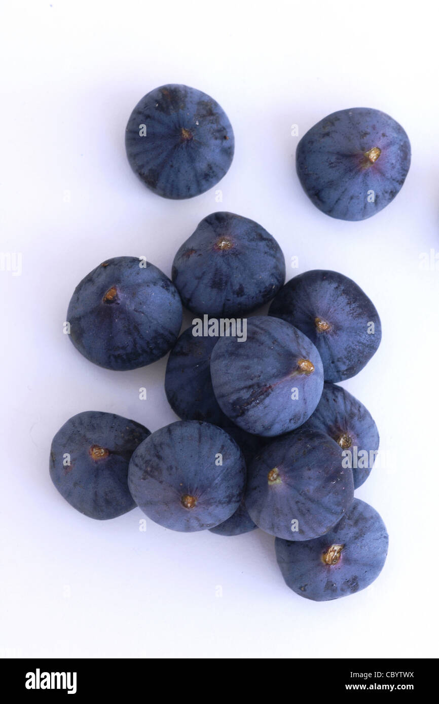 RED FIGS, FRUIT RICH IN VITAMIN B3 AND FIBERS, VERY ENERGY GIVING WHEN