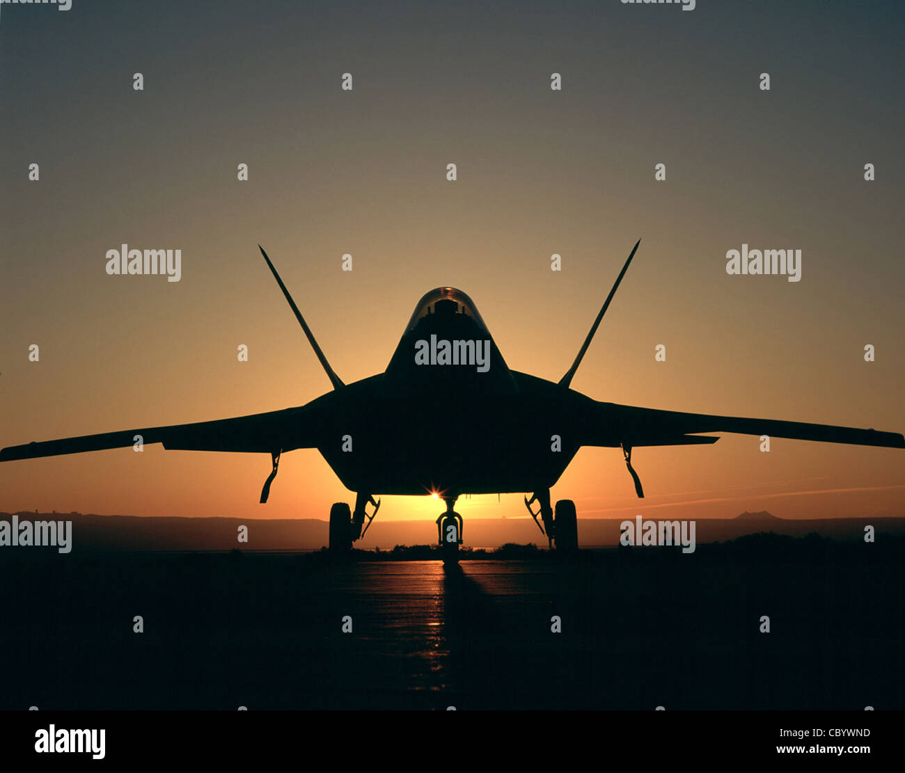 The Lockheed Martin F-22 Raptor is a fifth-generation stealth fighter ...