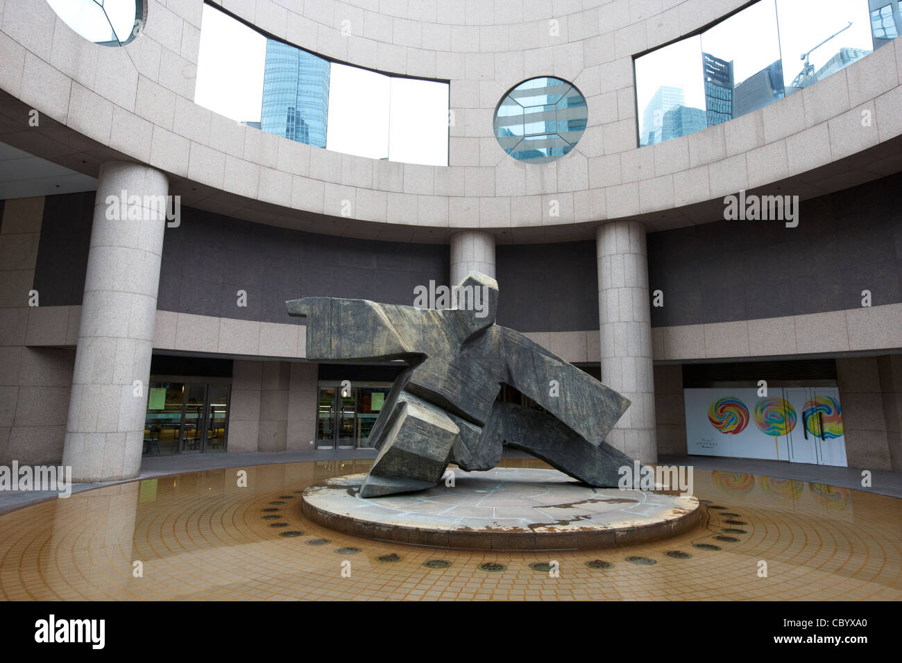 ju mings tai chi sculpture at the forum at exchange square hong kong hksar  china asia Stock Photo - Alamy