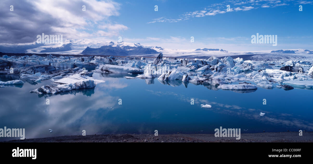 lake-jokulsarlon-iceland-stock-photo-alamy