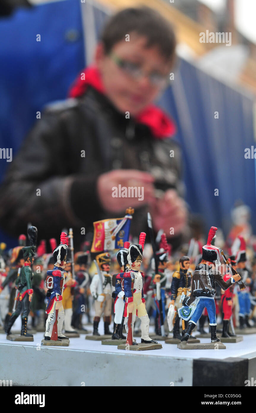 TRADITIONAL FLEA MARKET, AMIENS, SOMME (80), FRANCE Stock Photo Alamy
