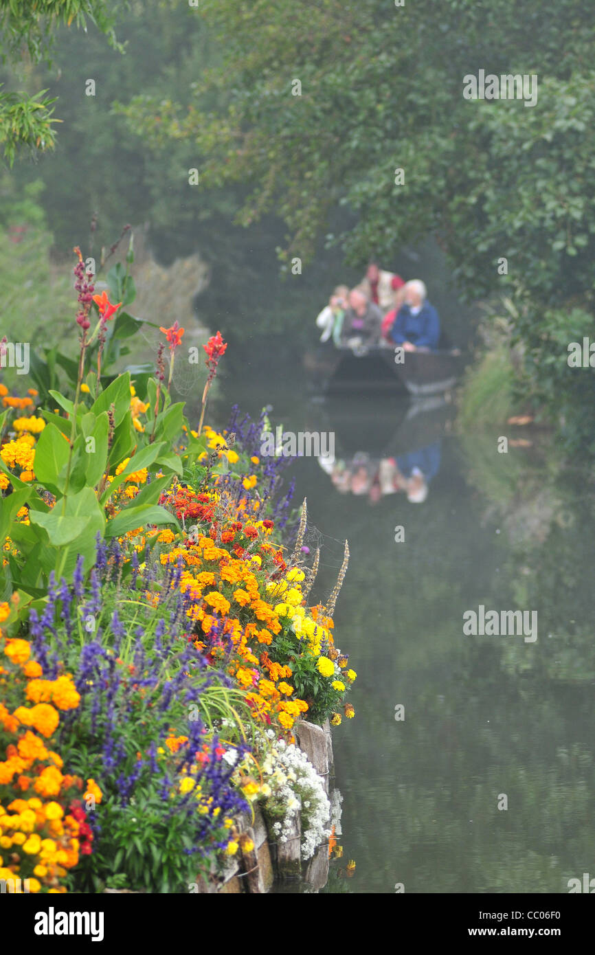 Floating gardens amiens hires stock photography and images Alamy