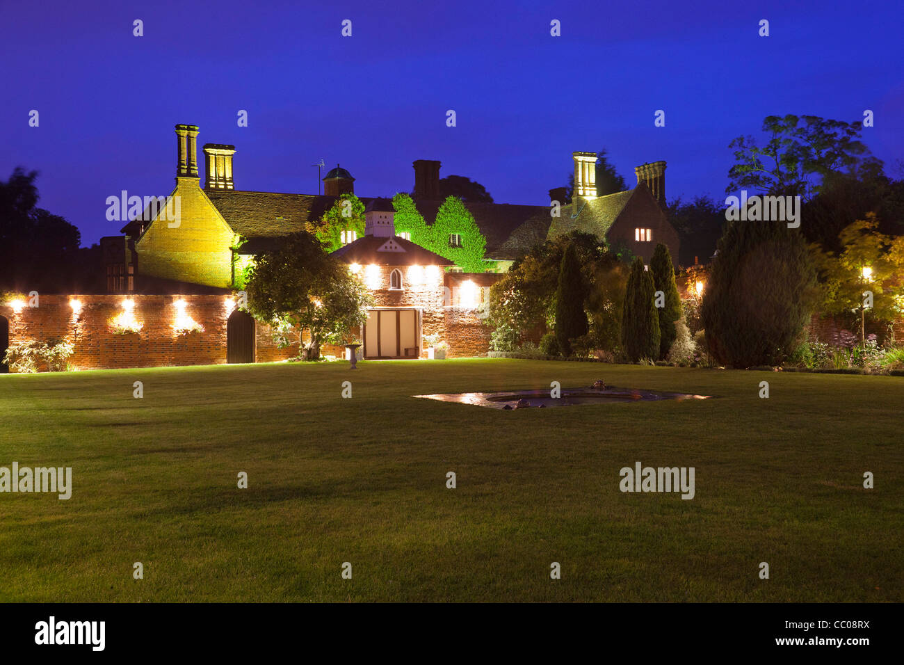 Sutton manor hi-res stock photography and images - Alamy