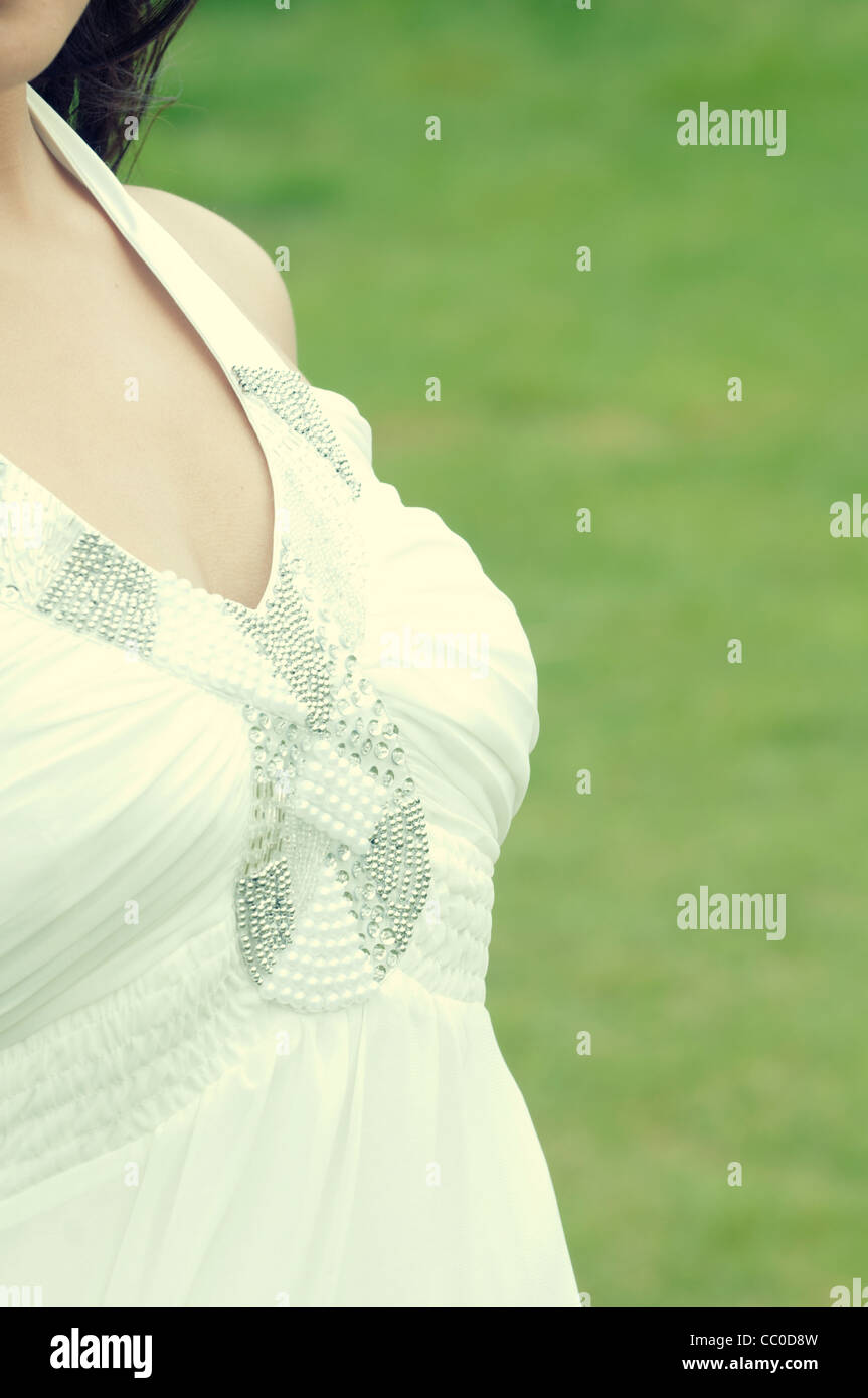 White dress cleavage hi-res stock photography and images - Alamy