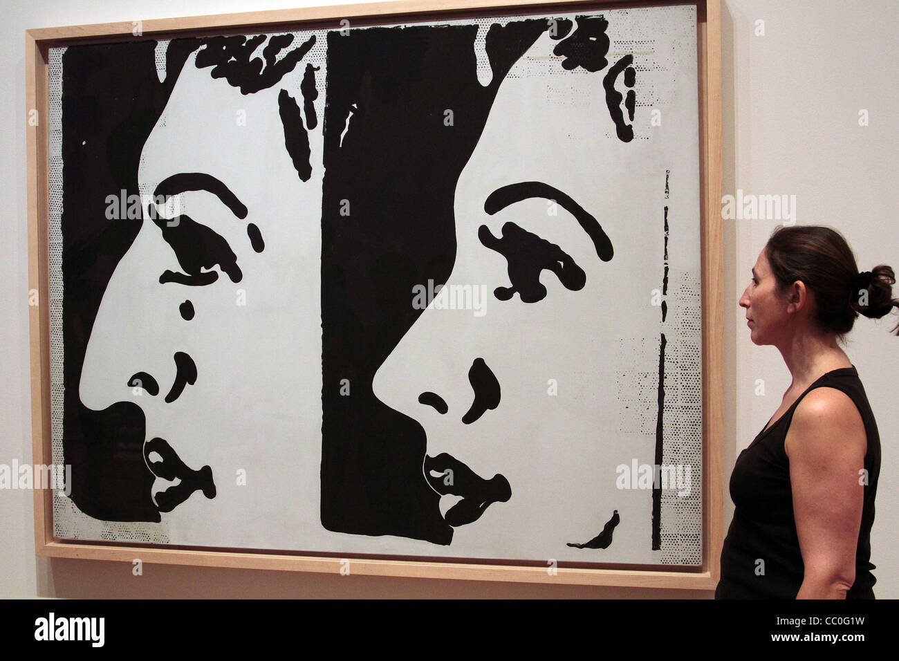 Andy warhol tour hi-res stock photography and images - Alamy