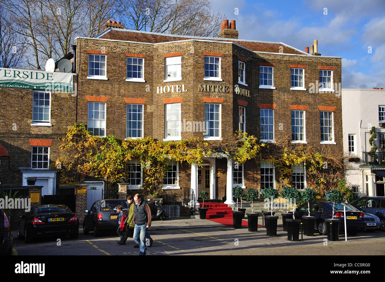 Carlton Mitre Hotel, Hampton Court, London Borough of Richmond upon Thames, Greater London, England, United Kingdom Stock Photo