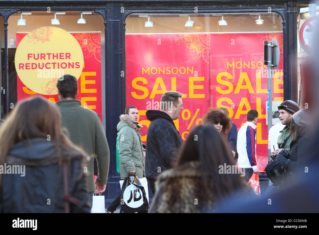 January sale shoppers in Cambridge Stock Photo Alamy