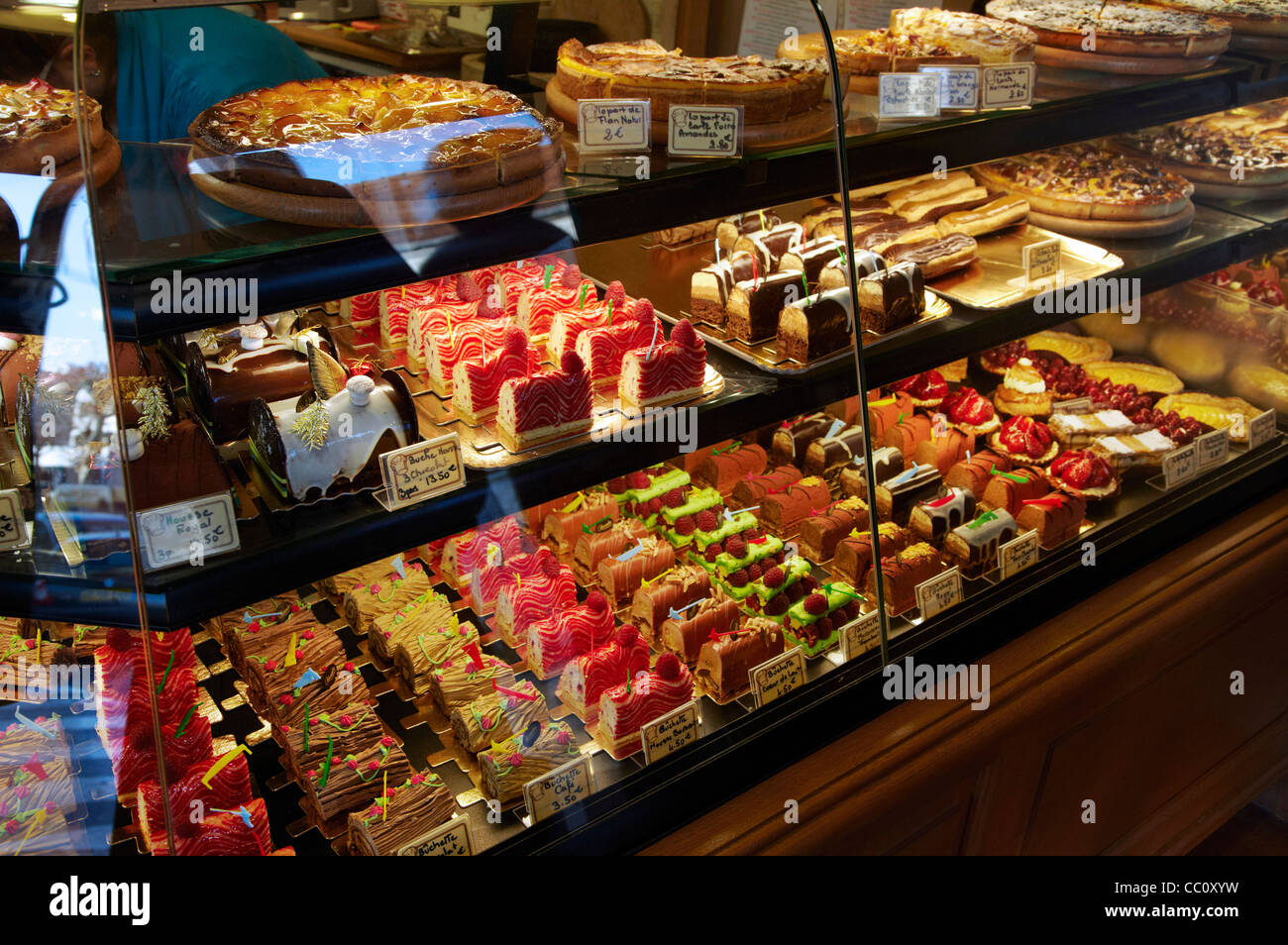 Christmas patisserie display in Boulangerie Alexandra, a popular bakery in the suburbs of Paris. Le Perreux-sur-Marne, France Stock Photo