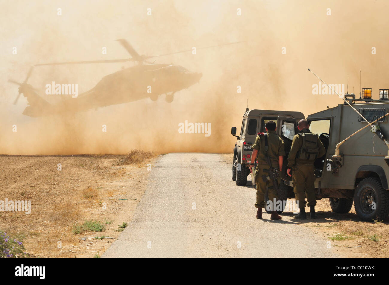 Uh 60 Helicopter High Resolution Stock Photography and Images - Alamy