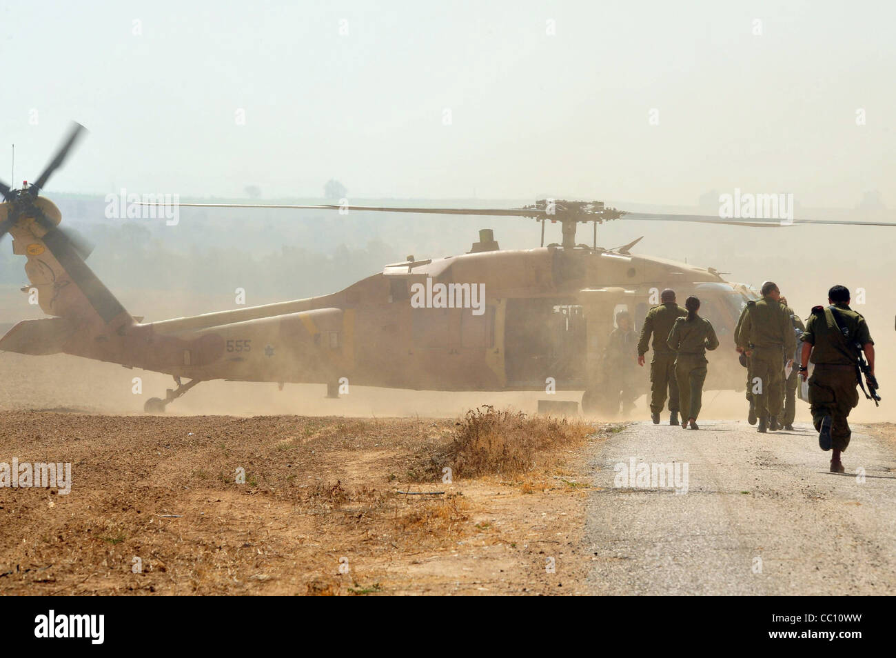 Uh 60 Helicopter High Resolution Stock Photography and Images - Alamy