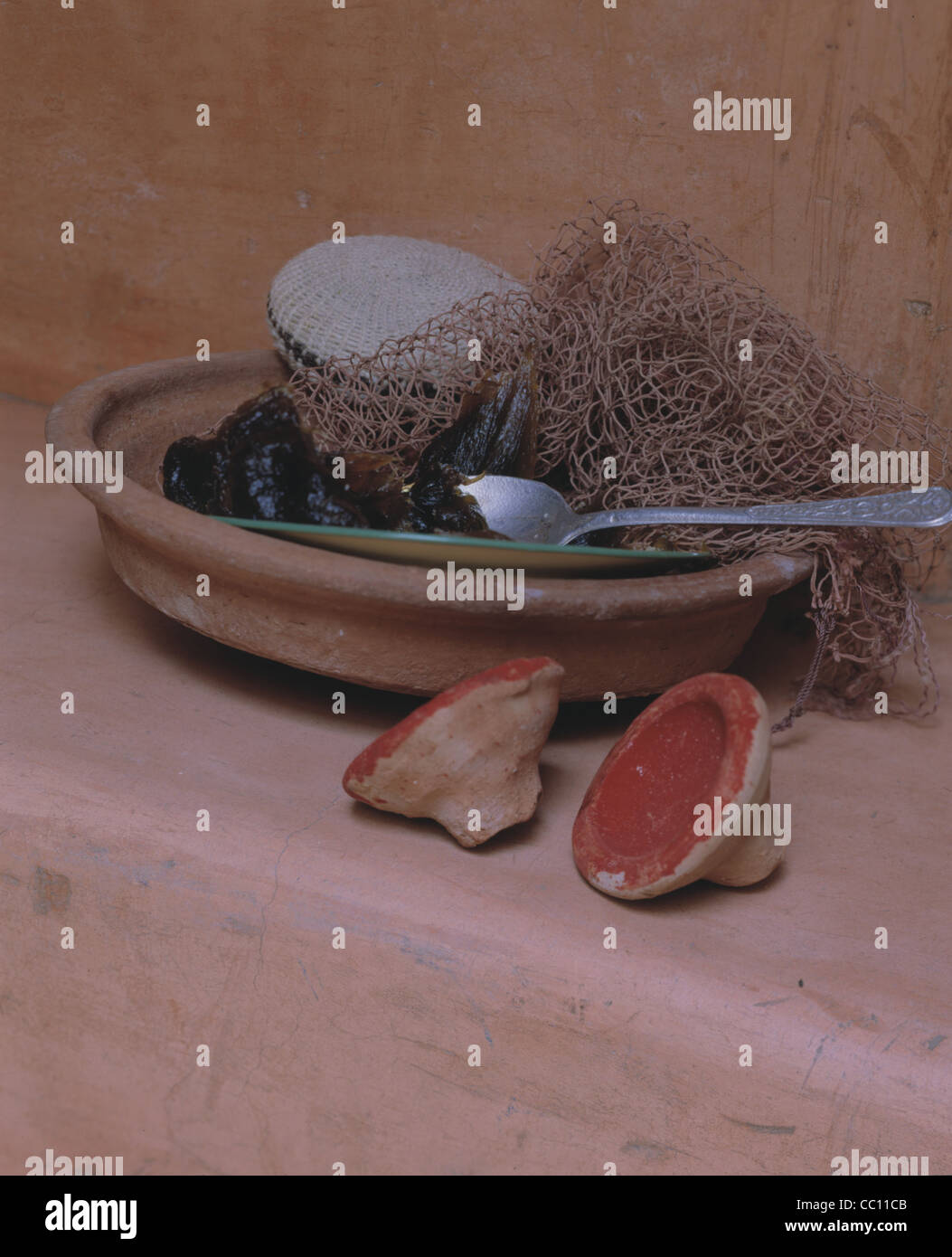 Still Spa implements (Hammam) Typical turkish implements (Peeling Stock Photo Alamy