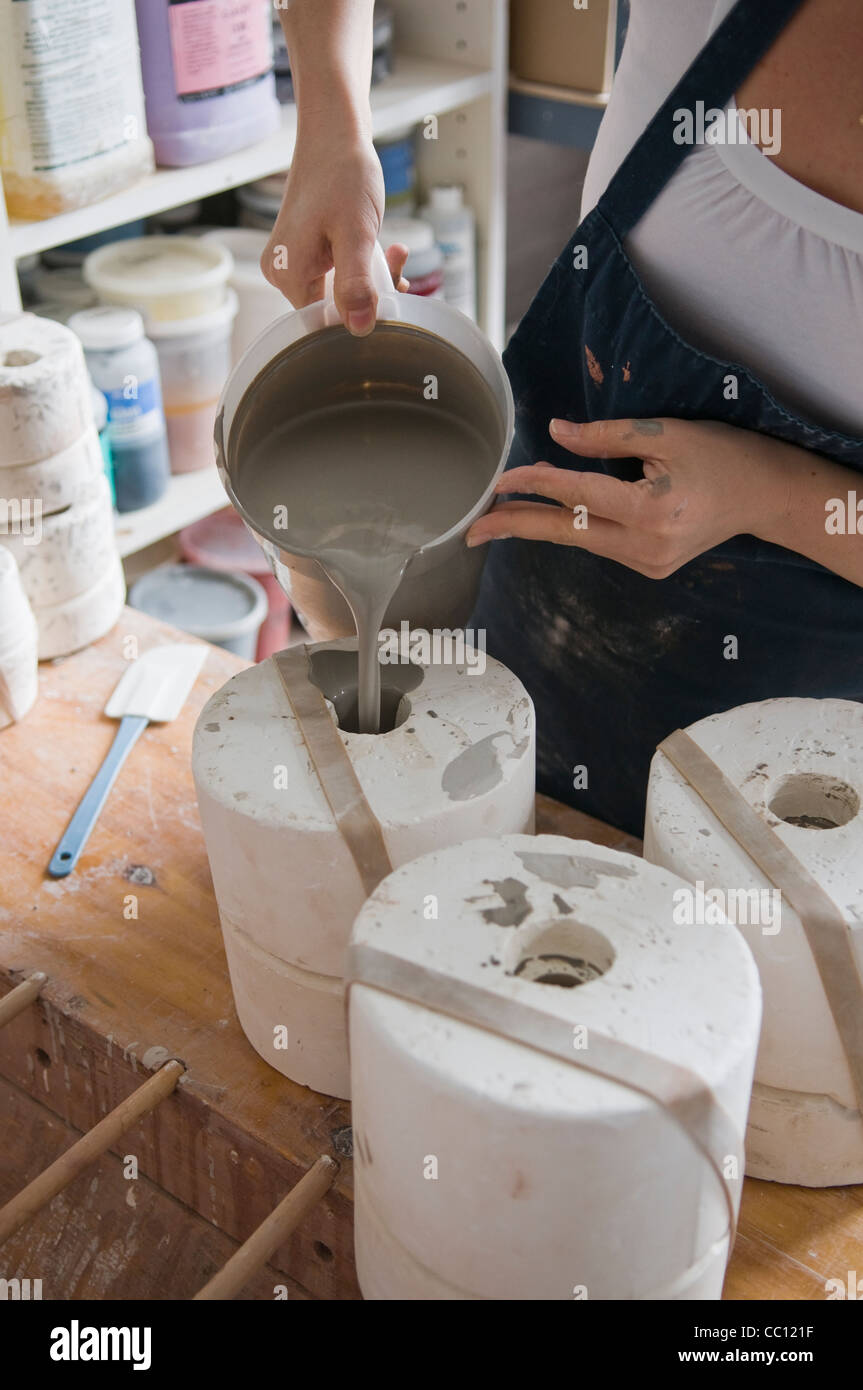 Ceramic artist at work in studio Stock Photo - Alamy