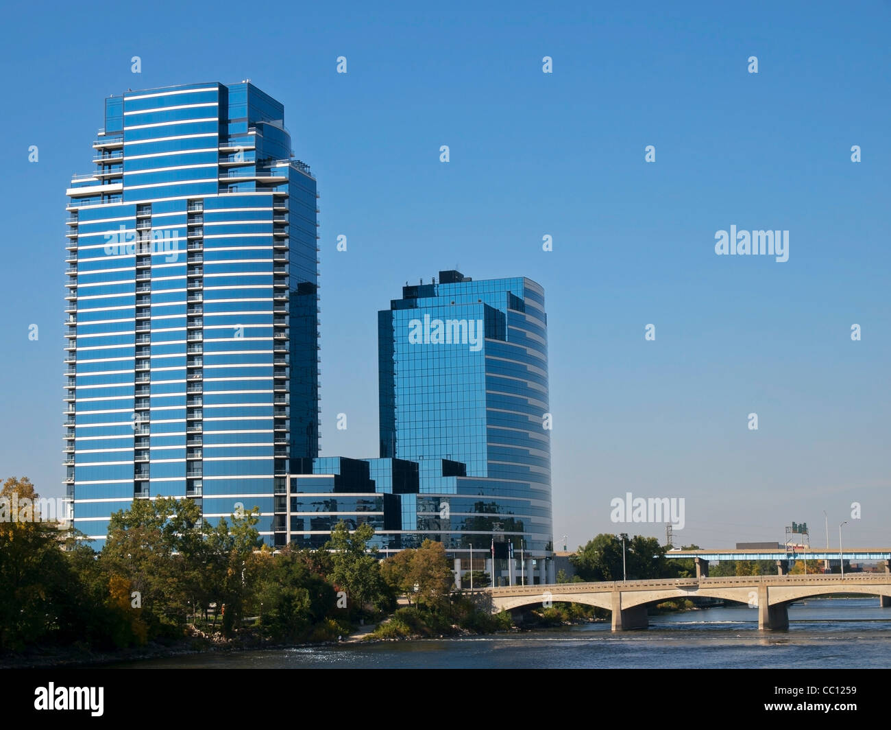 Grand rapids michigan skyline hi-res stock photography and images - Alamy