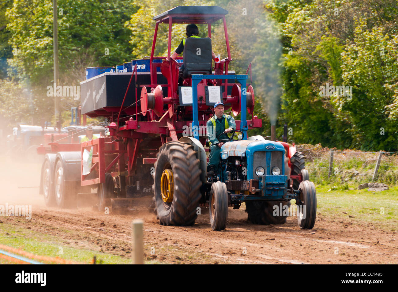 Tractor pulling at Henblas Anglesey North Wales Uk. During the vintage rally weekend Stock Photo