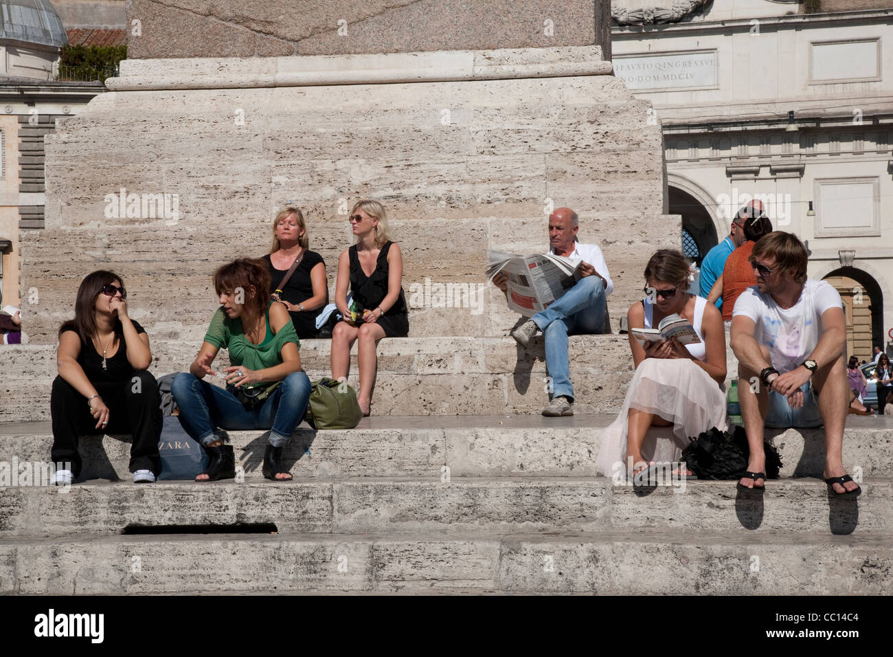 People Having Fun In Rome Youth tourism rome hi-res stock photography and images - Alamy