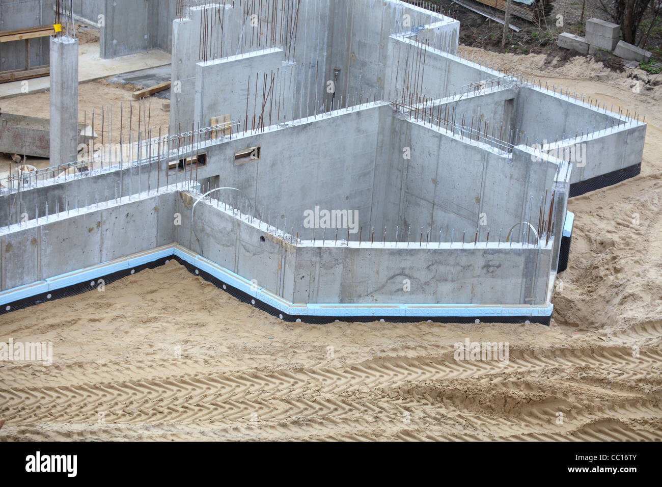 Industry under style construction hi-res stock photography and images ...