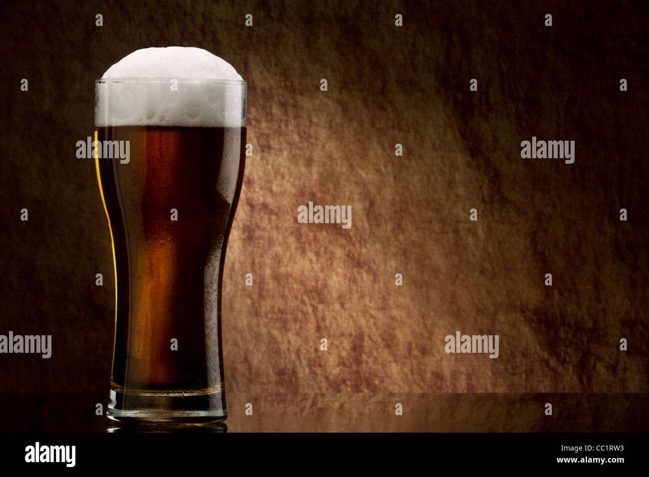 Beer hi-res stock photography and images - Alamy